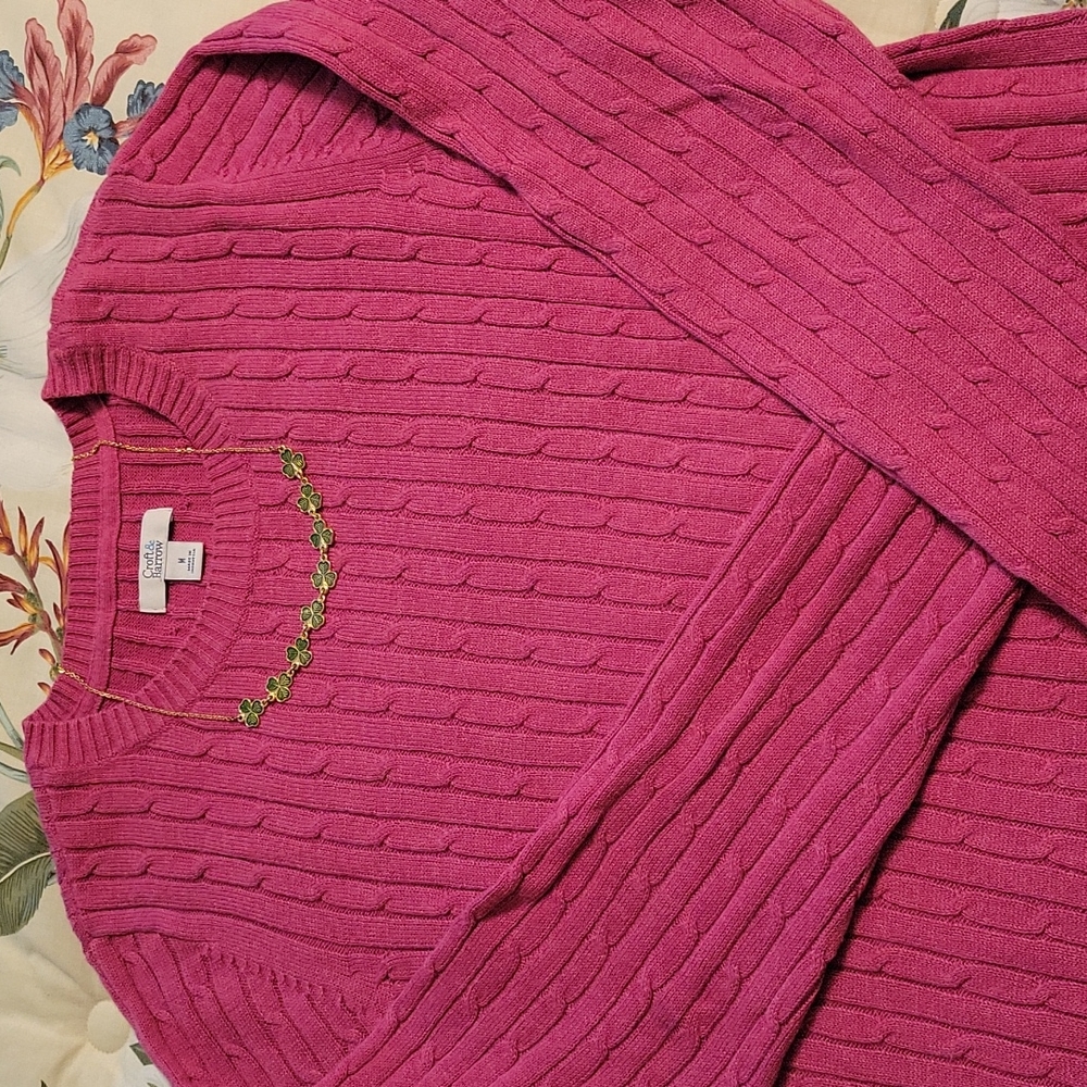 NWOT cable knit sweater